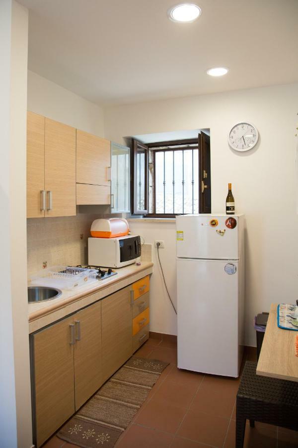 דירות סירקוזה Casa Miele Ortigia מראה חיצוני תמונה
